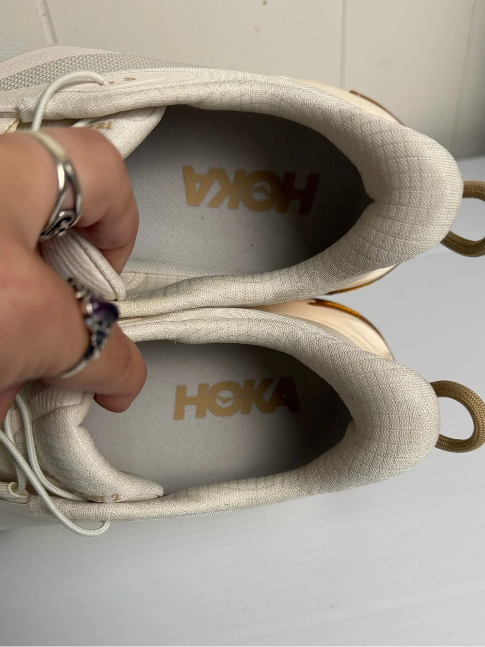HOKA Transport 2 in Alabaster Women’s 9 WIDE